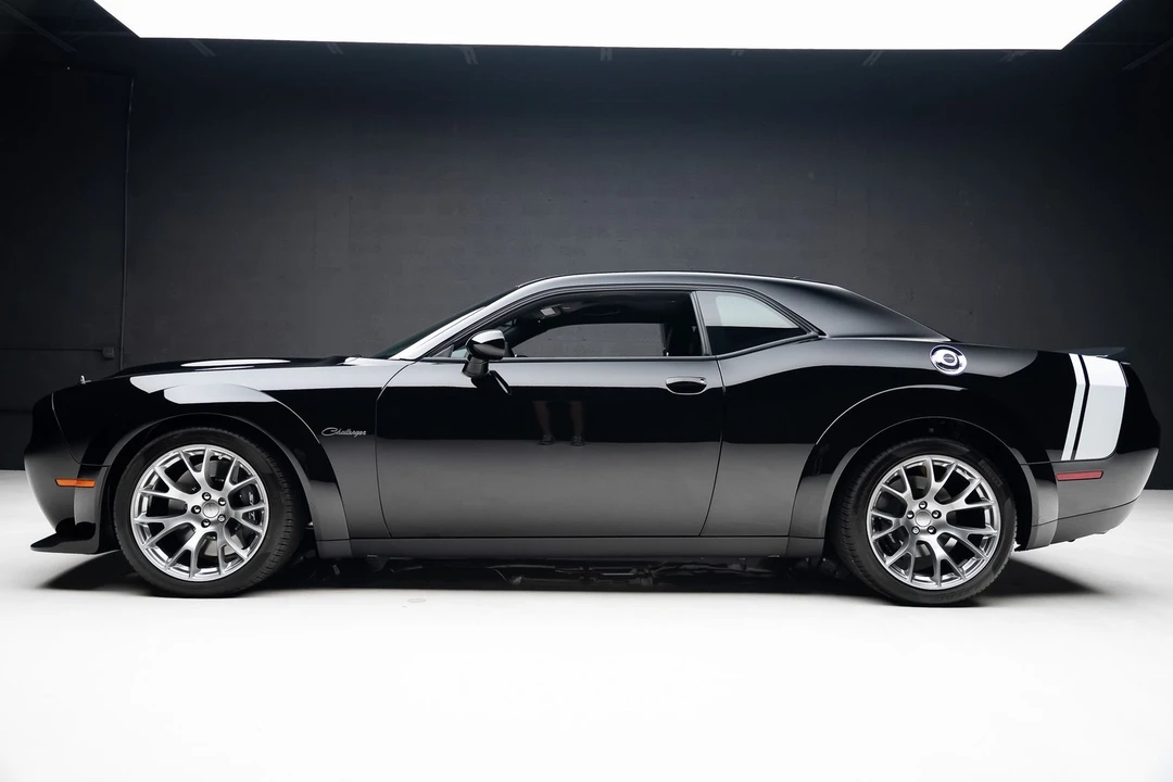 2023 Dodge Challenger SRT Hellcat 3rd Gen - Image 20 of 21