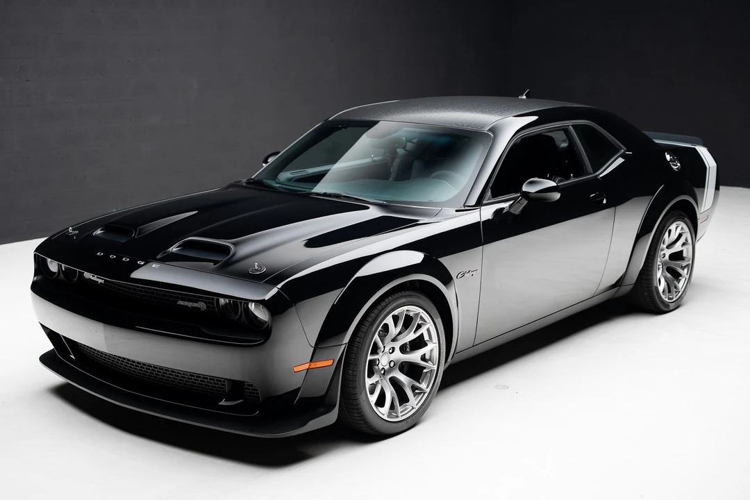 2023 Dodge Challenger SRT Hellcat 3rd Gen - Image 5 of 31