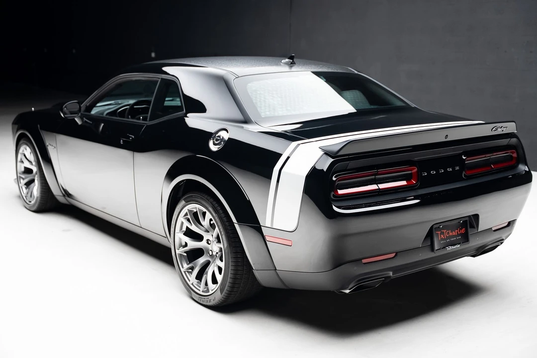 2023 Dodge Challenger SRT Hellcat 3rd Gen - Image 29 of 31
