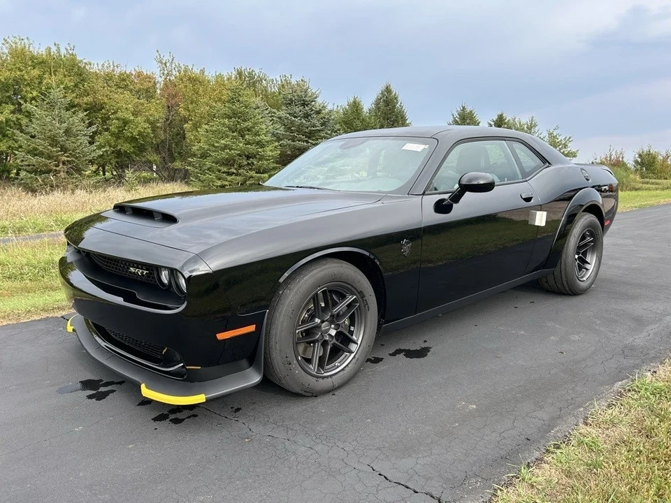 2023 Dodge Challenger SRT Hellcat 3rd Gen - Image 7 of 21