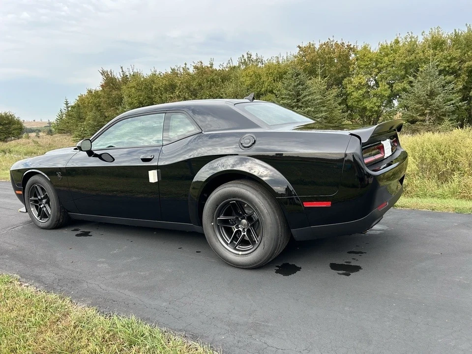 2023 Dodge Challenger SRT Hellcat 3rd Gen - Image 10 of 21