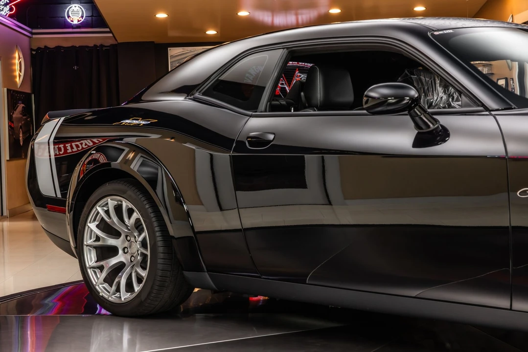 2023 Dodge Challenger SRT Hellcat 3rd Gen - Image 22 of 24