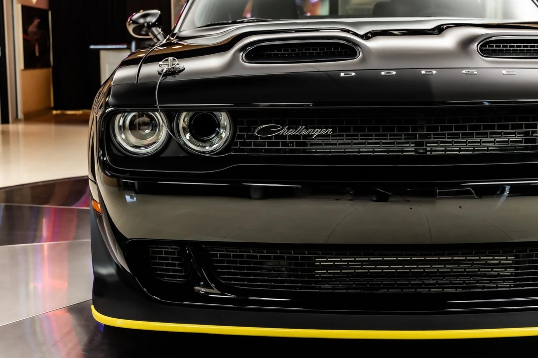 2023 Dodge Challenger SRT Hellcat 3rd Gen - Image 20 of 24