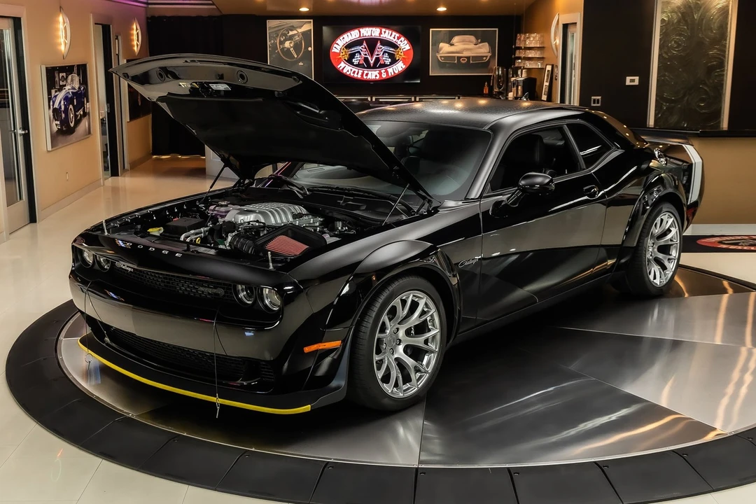 2023 Dodge Challenger SRT Hellcat 3rd Gen - Image 6 of 24
