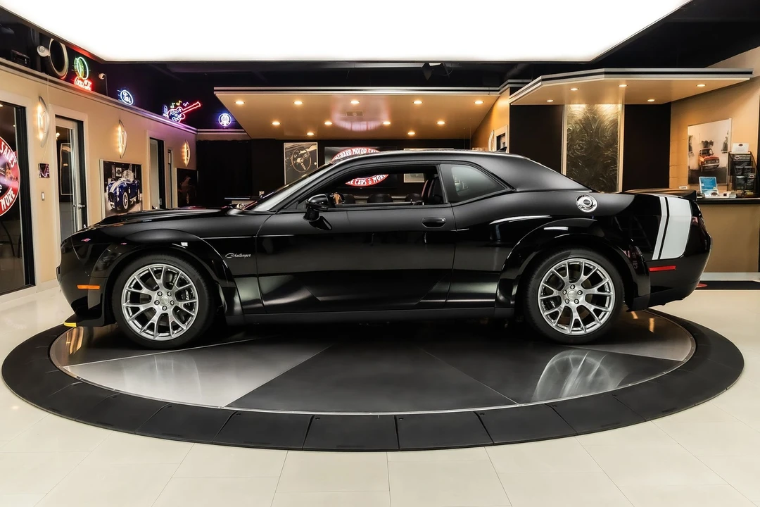 2023 Dodge Challenger SRT Hellcat 3rd Gen - Image 18 of 24