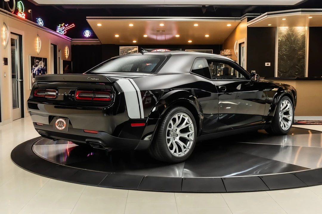 2023 Dodge Challenger SRT Hellcat 3rd Gen - Image 12 of 24