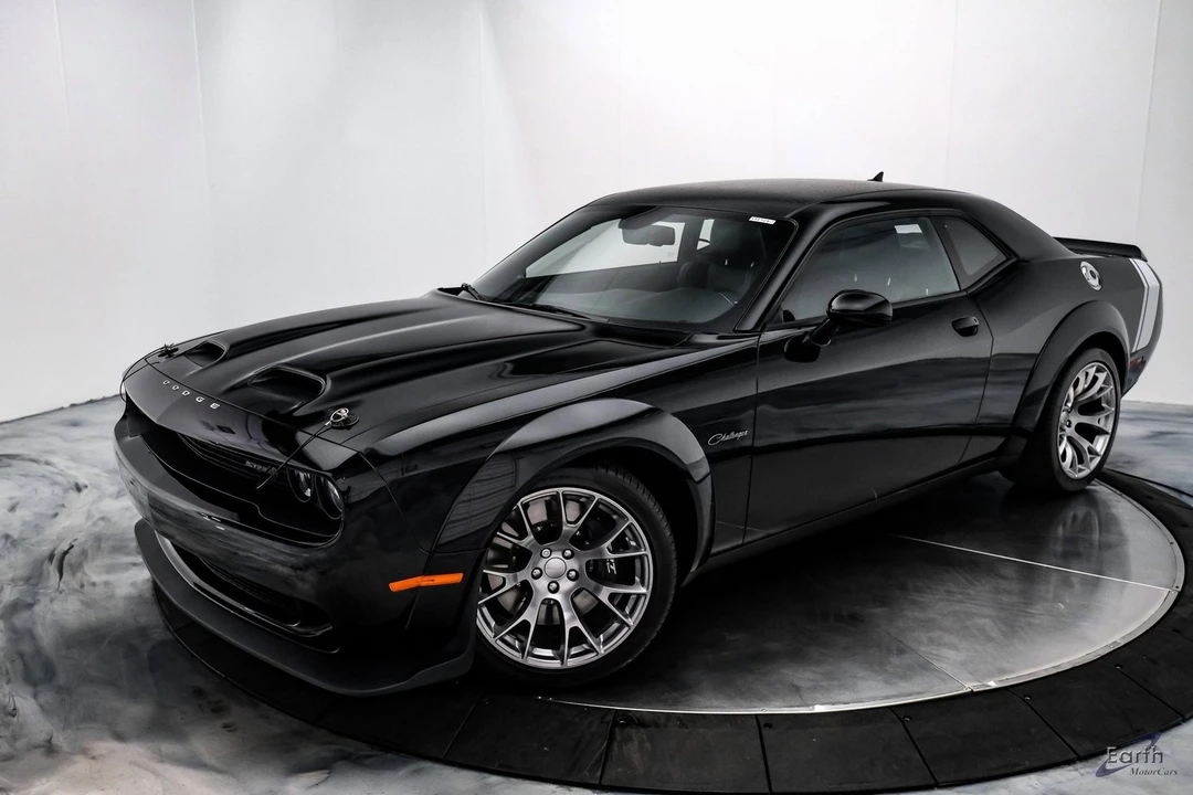 2023 Dodge Challenger SRT Hellcat 3rd Gen - Image 4 of 12
