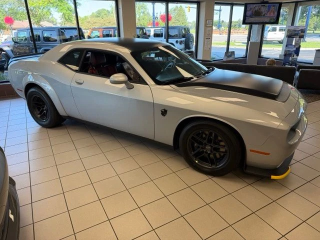 2023 Dodge Challenger SRT Hellcat 3rd Gen - Image 5 of 14