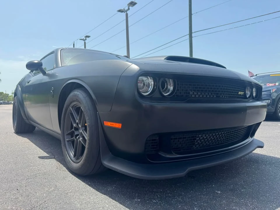 2023 Dodge Challenger SRT Hellcat 3rd Gen - Image 9 of 11