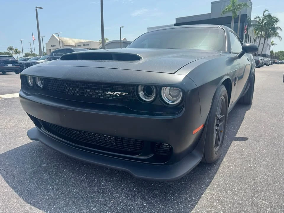 2023 Dodge Challenger SRT Hellcat 3rd Gen - Image 10 of 11