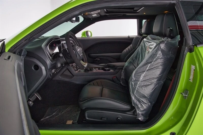 2023 Dodge Challenger SRT Hellcat 3rd Gen - Image 20 of 21
