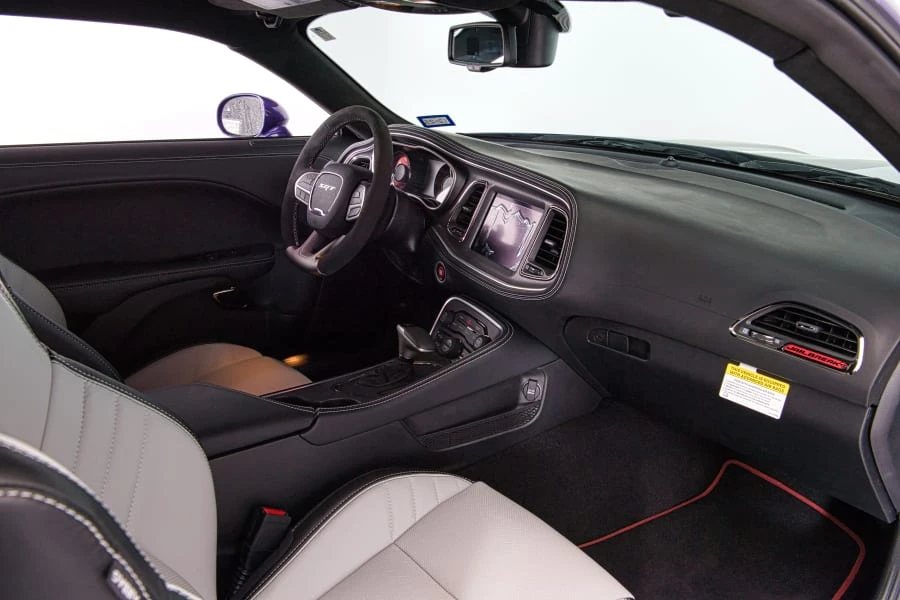 2023 Dodge Challenger SRT Hellcat 3rd Gen - Image 25 of 31
