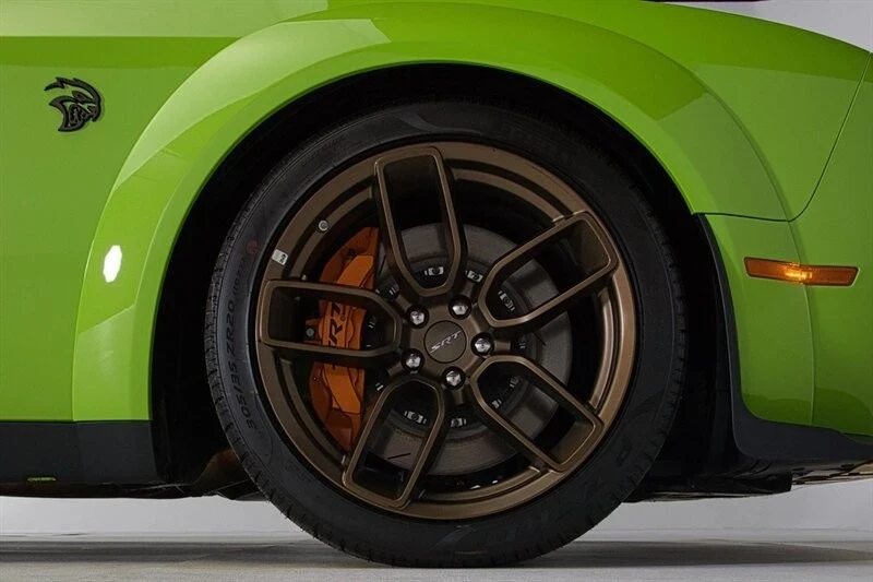 2023 Dodge Challenger SRT Hellcat 3rd Gen - Image 16 of 21