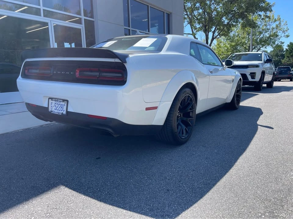 2023 Dodge Challenger SRT Hellcat 3rd Gen - Image 4 of 16