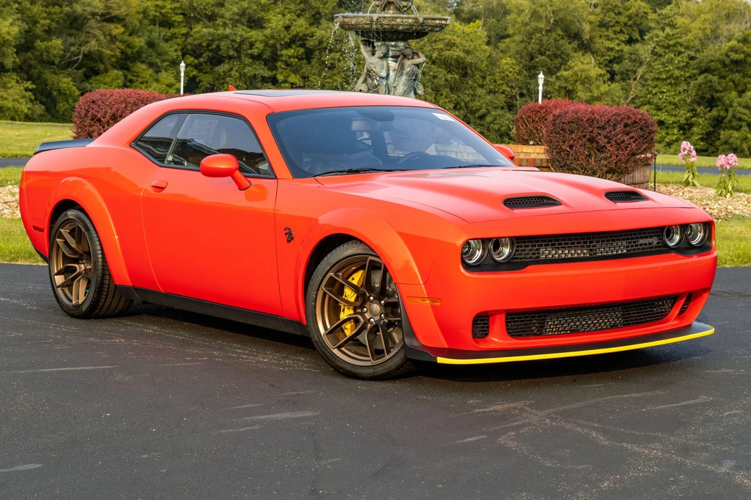 2023 Dodge Challenger SRT Hellcat 3rd Gen - Image 7 of 31