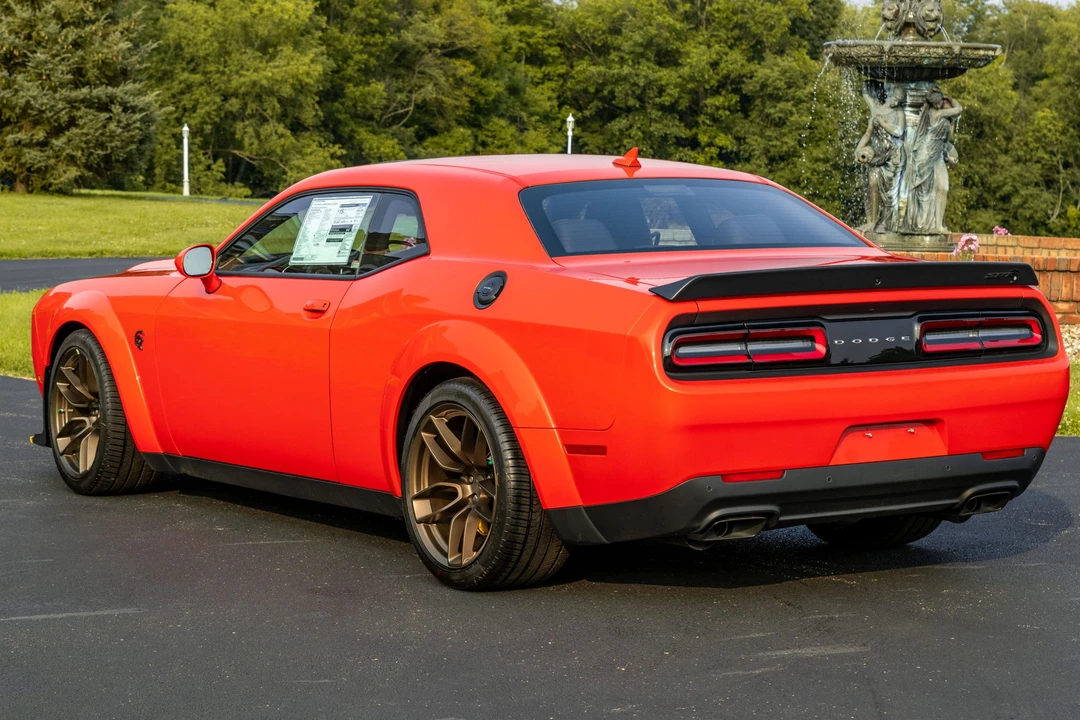 2023 Dodge Challenger SRT Hellcat 3rd Gen - Image 18 of 31