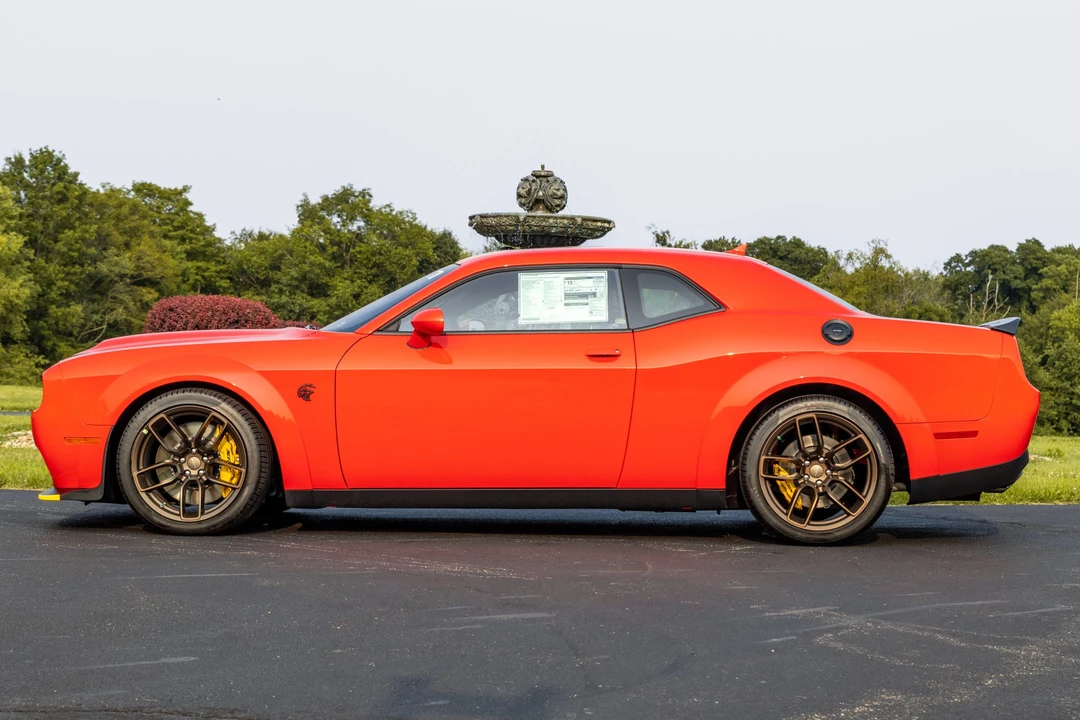 2023 Dodge Challenger SRT Hellcat 3rd Gen - Image 20 of 31