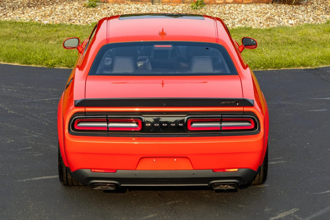 2023 Dodge Challenger SRT Hellcat 3rd Gen - Image 14 of 31