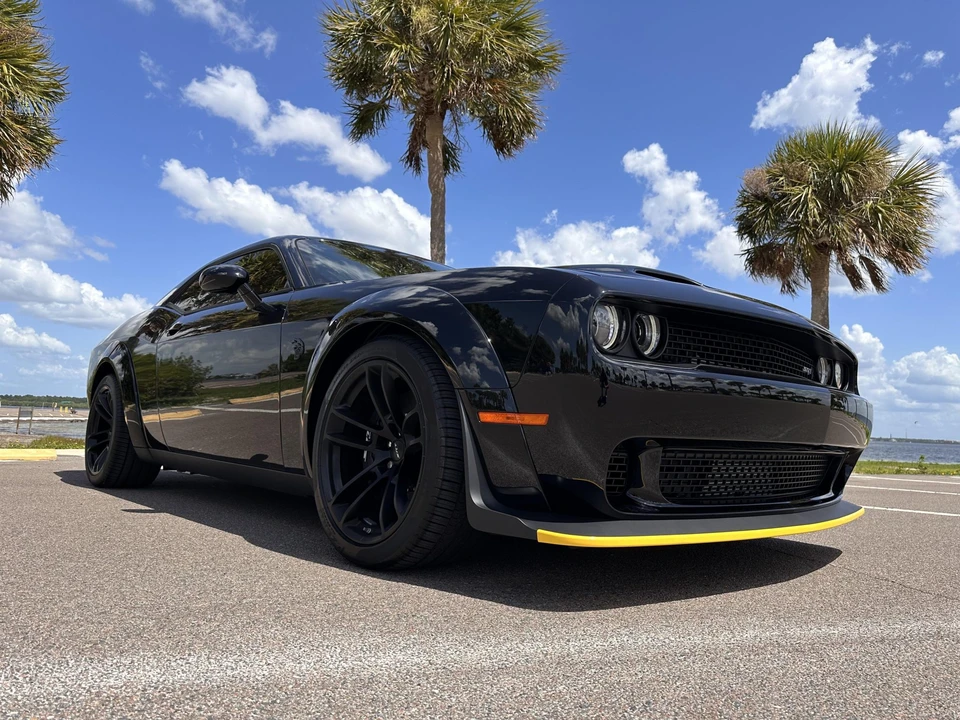 2023 Dodge Challenger SRT Hellcat 3rd Gen - Image 7 of 31