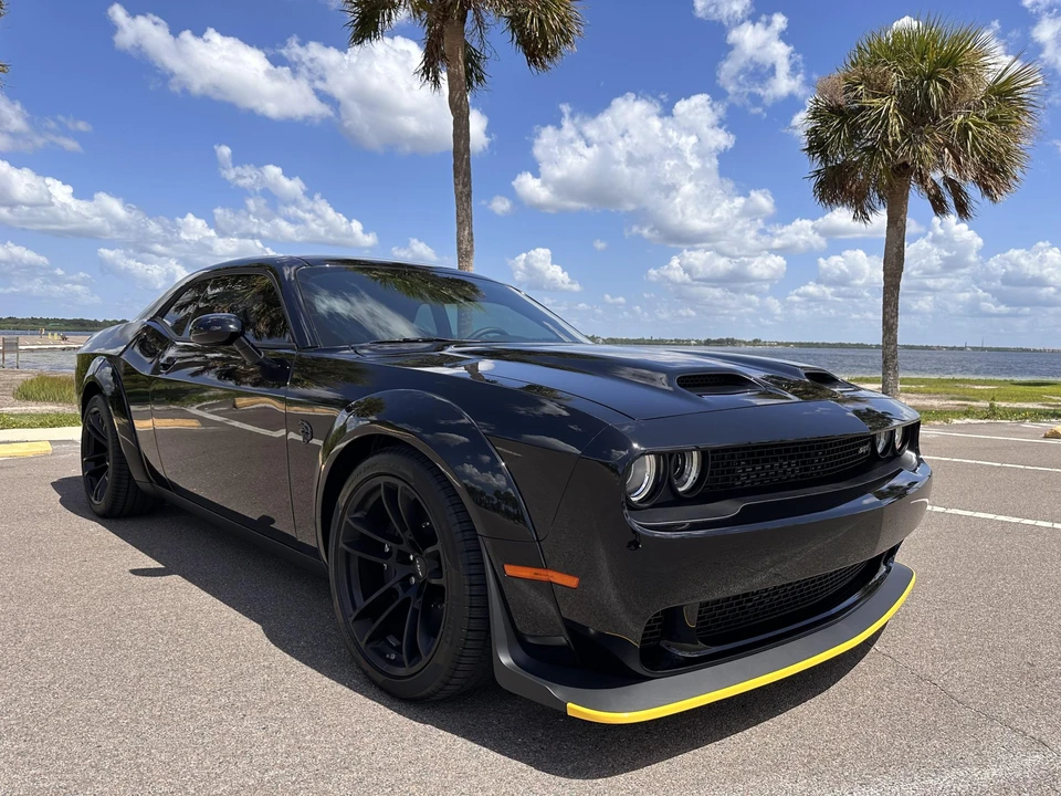2023 Dodge Challenger SRT Hellcat 3rd Gen - Image 6 of 31