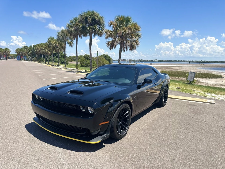 2023 Dodge Challenger SRT Hellcat 3rd Gen - Image 14 of 31