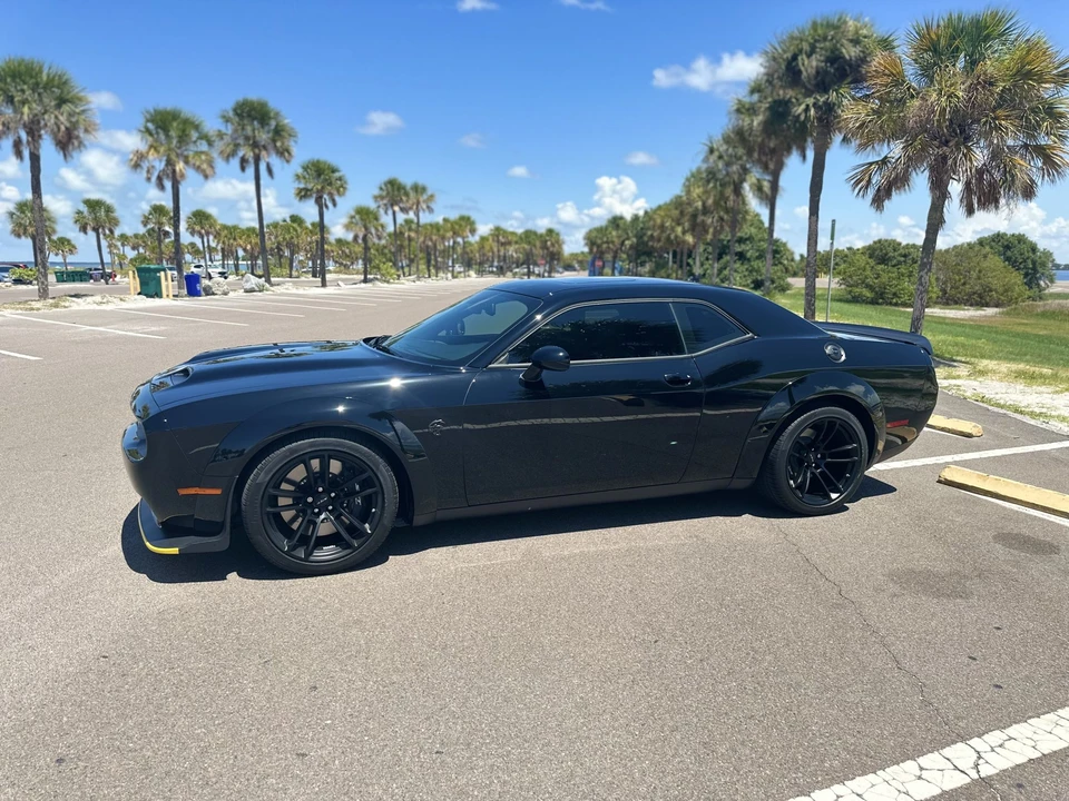 2023 Dodge Challenger SRT Hellcat 3rd Gen - Image 26 of 31