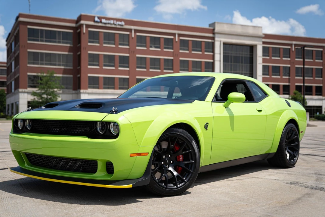 2023 Dodge Challenger SRT Hellcat 3rd Gen - Image 22 of 31