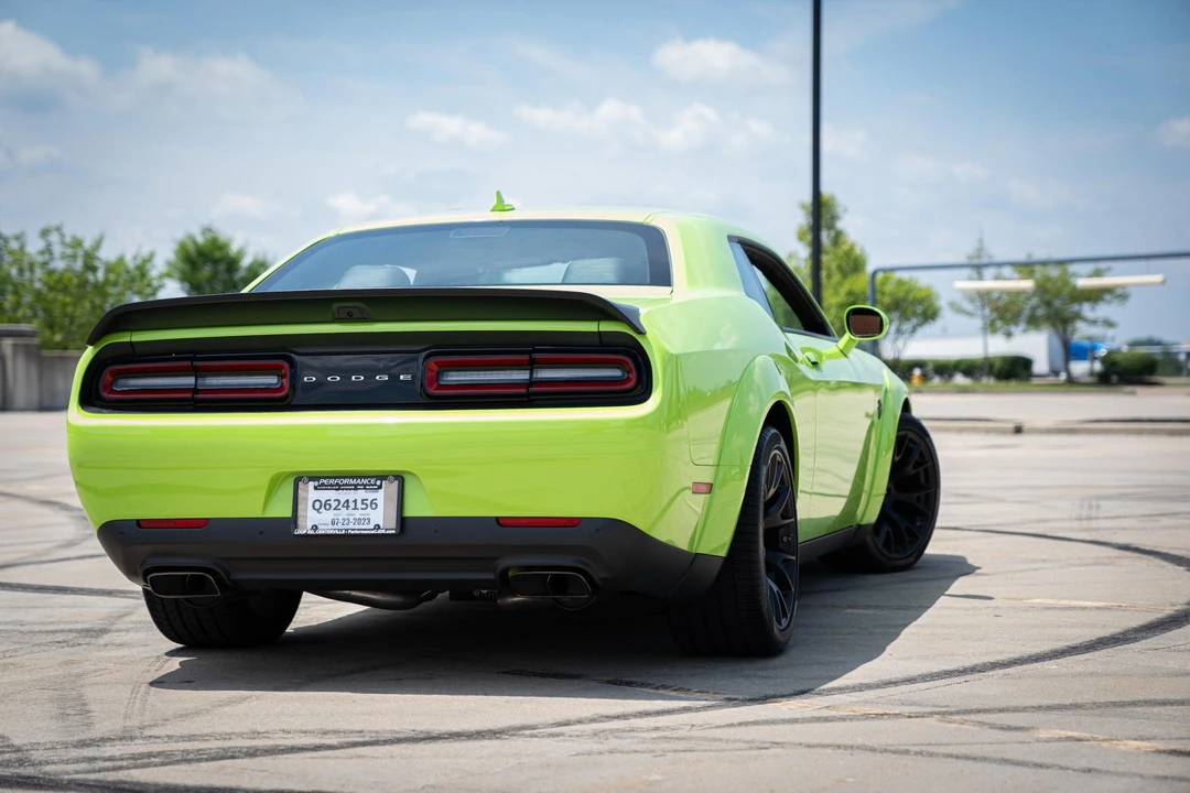 2023 Dodge Challenger SRT Hellcat 3rd Gen - Image 17 of 31