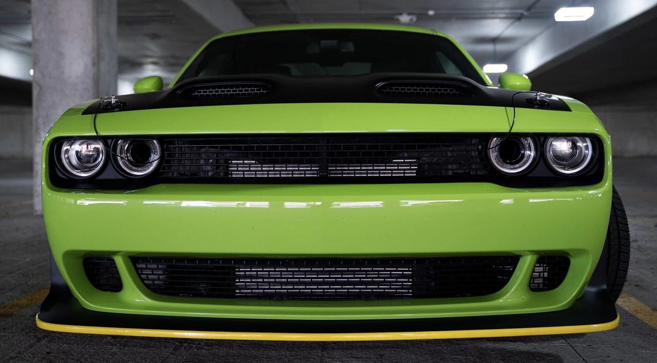 2023 Dodge Challenger SRT Hellcat 3rd Gen - Image 29 of 31