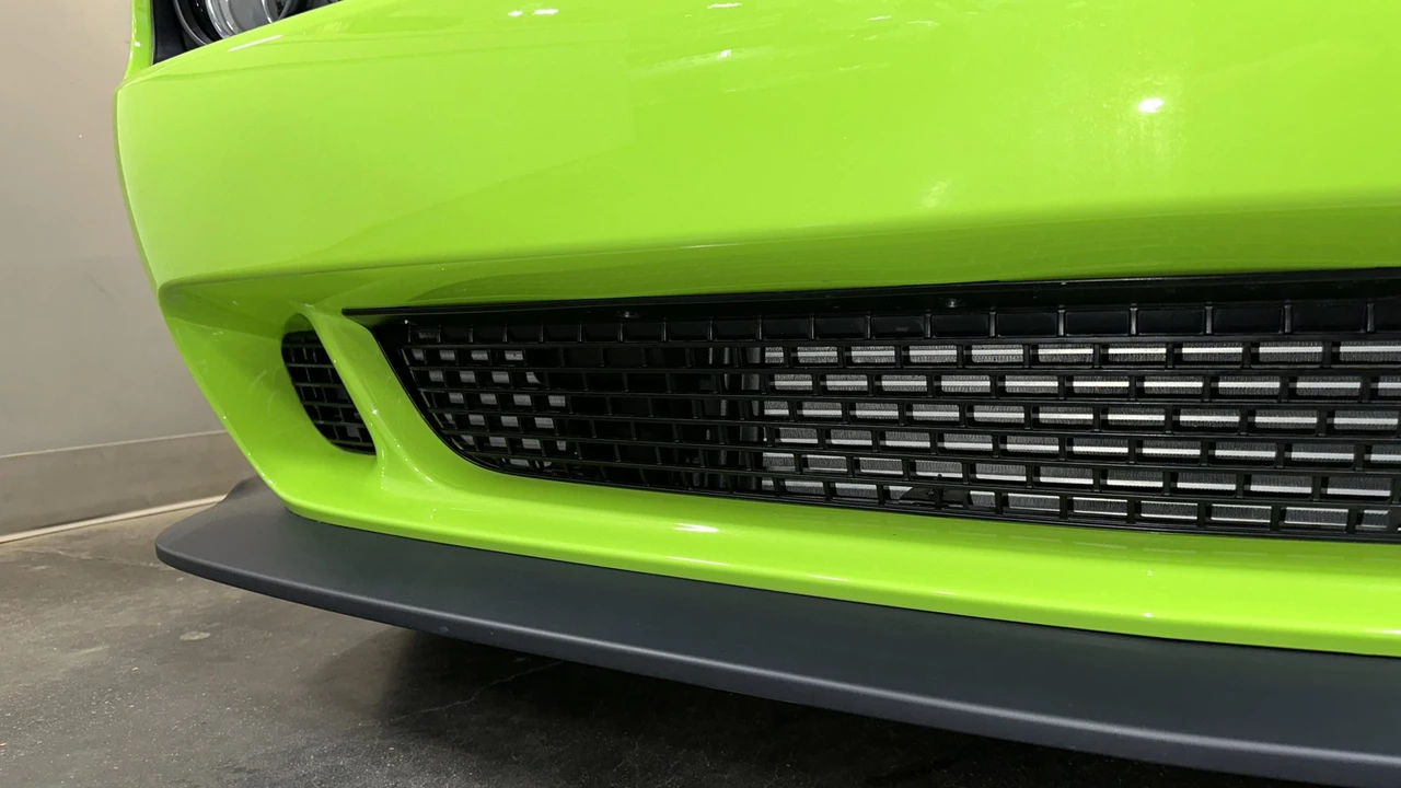 2023 Dodge Challenger SRT Hellcat 3rd Gen - Image 26 of 31