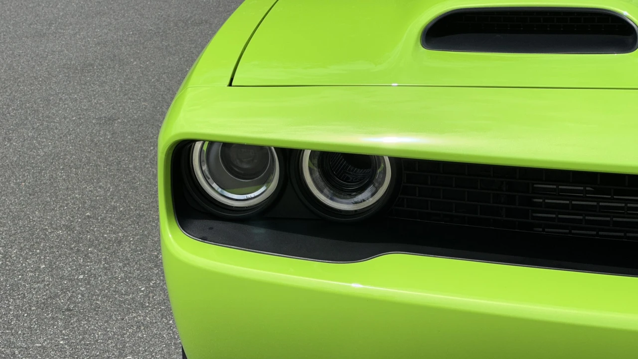 2023 Dodge Challenger SRT Hellcat 3rd Gen - Image 18 of 31