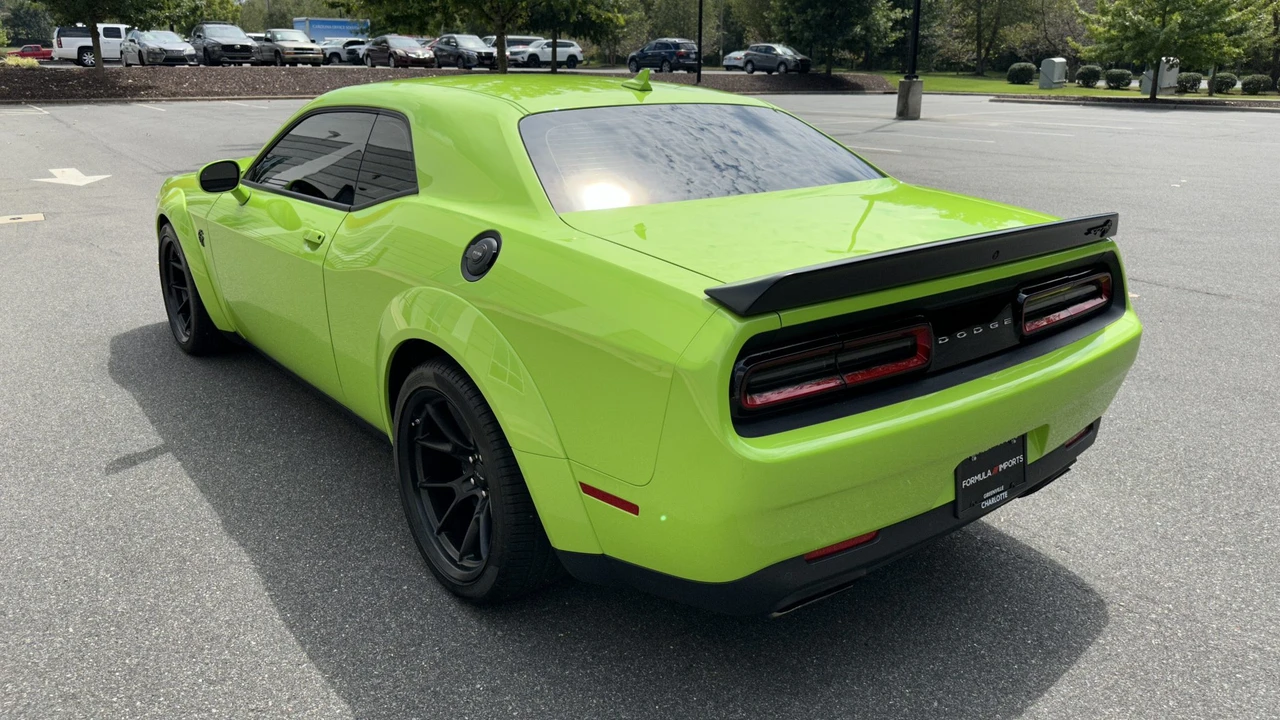 2023 Dodge Challenger SRT Hellcat 3rd Gen - Image 7 of 31