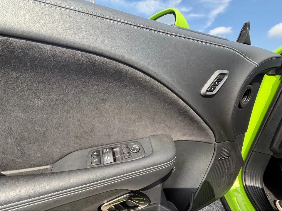 2023 Dodge Challenger SRT Hellcat 3rd Gen - Image 14 of 18