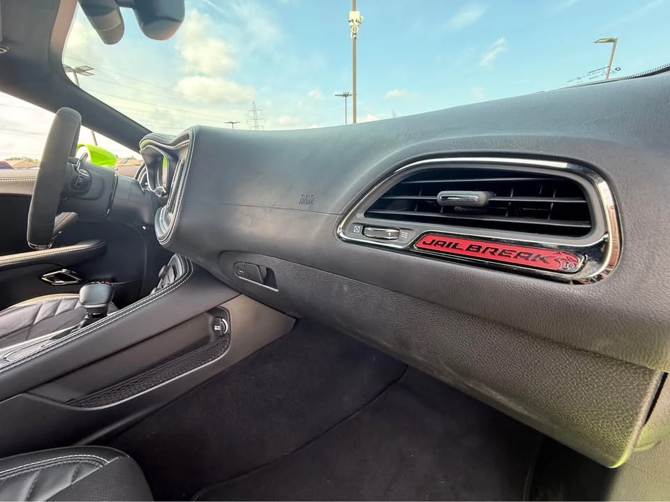 2023 Dodge Challenger SRT Hellcat 3rd Gen - Image 11 of 18