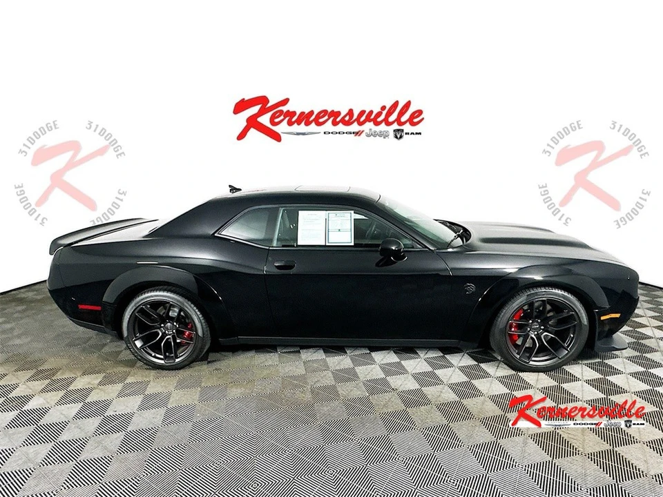 2023 Dodge Challenger SRT Hellcat 3rd Gen - Image 8 of 21