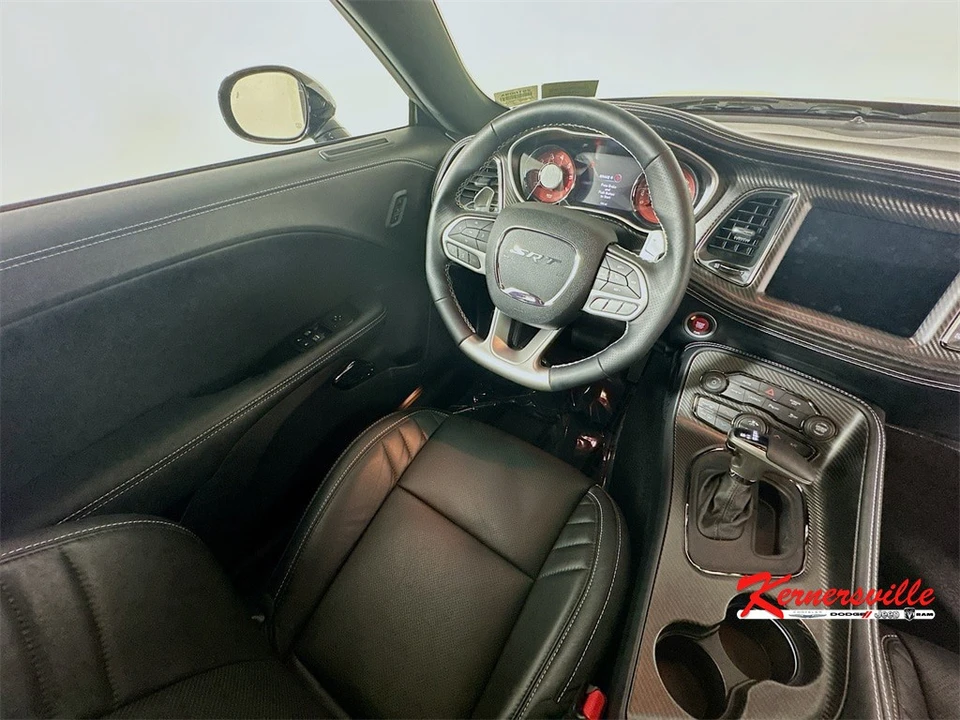 2023 Dodge Challenger SRT Hellcat 3rd Gen - Image 9 of 21