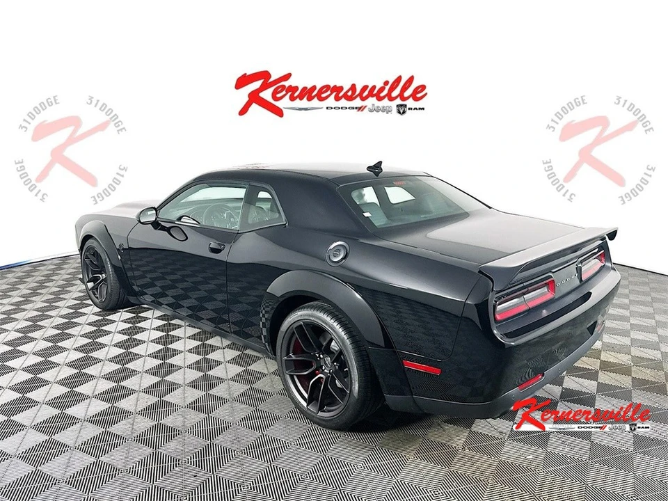 2023 Dodge Challenger SRT Hellcat 3rd Gen - Image 5 of 21