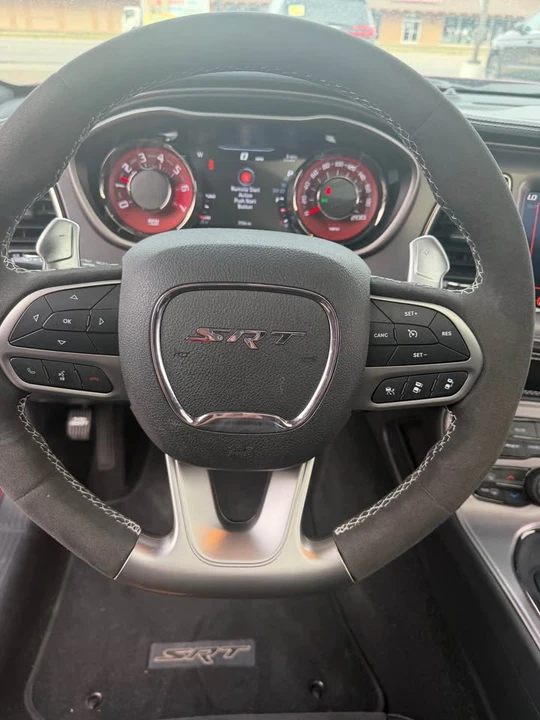 2023 Dodge Challenger SRT Hellcat 3rd Gen - Image 8 of 8