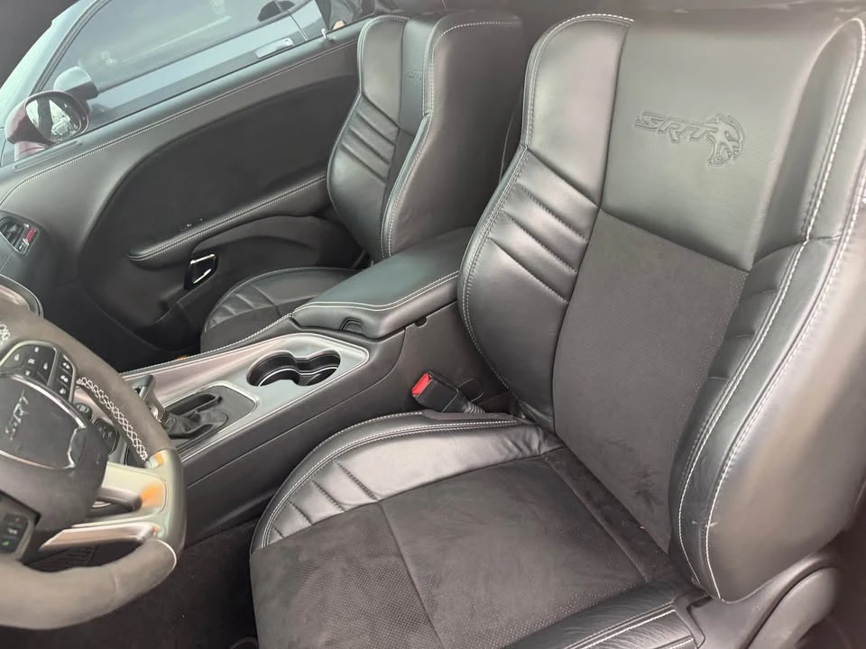 2023 Dodge Challenger SRT Hellcat 3rd Gen - Image 5 of 8