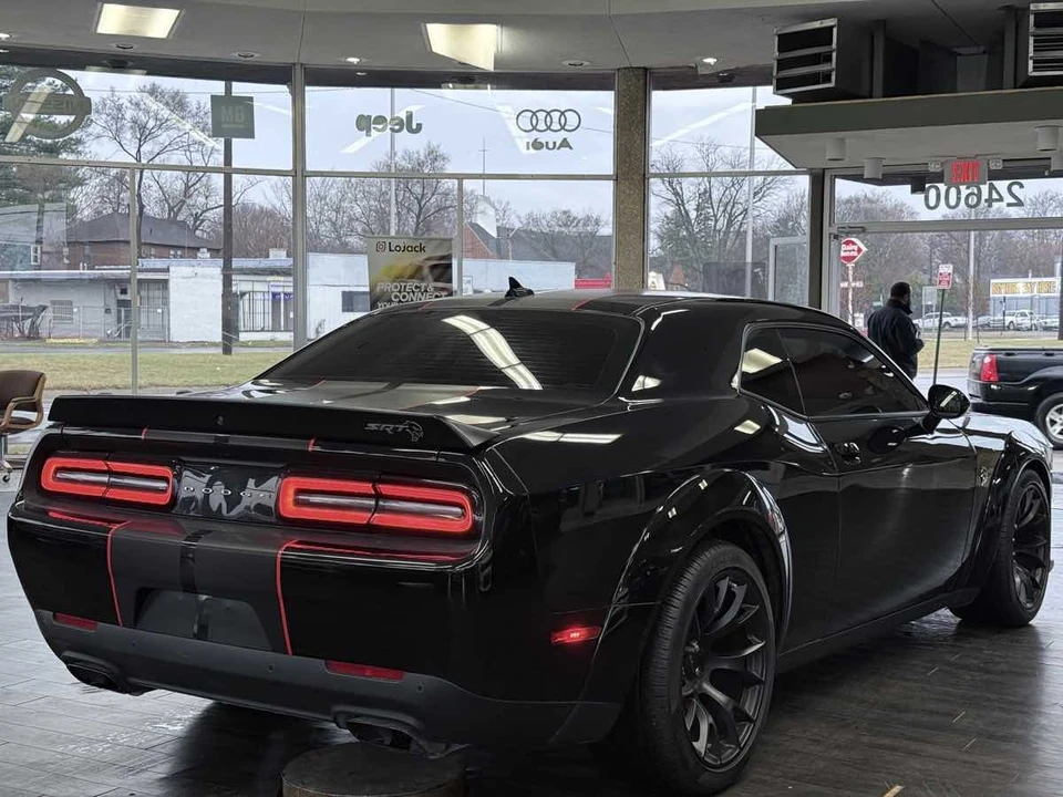 2023 Dodge Challenger SRT Hellcat 3rd Gen - Image 6 of 31
