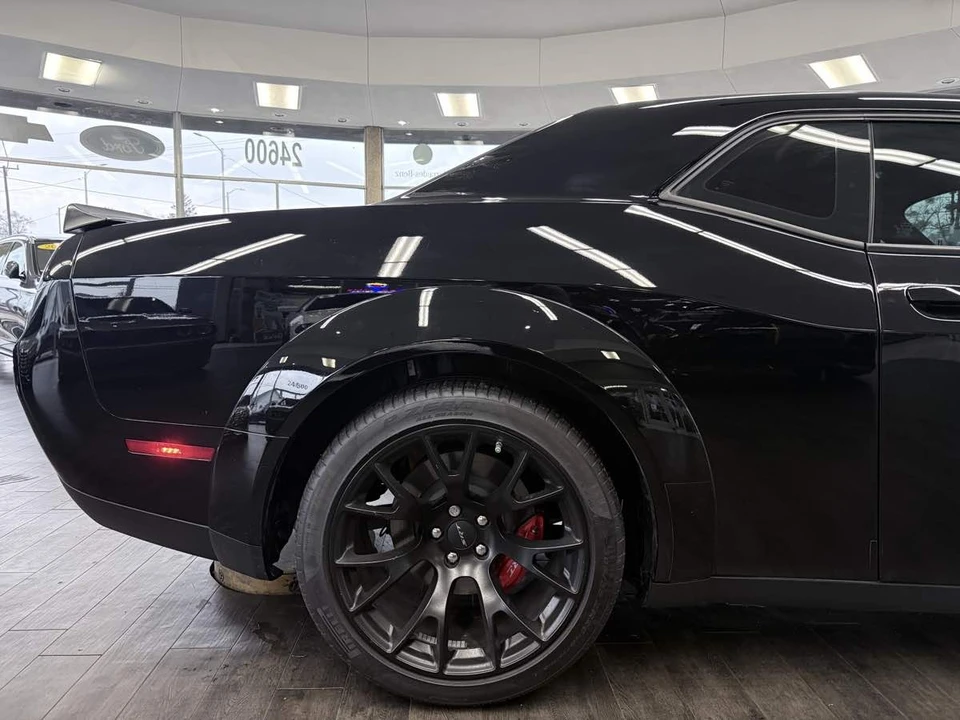 2023 Dodge Challenger SRT Hellcat 3rd Gen - Image 8 of 21