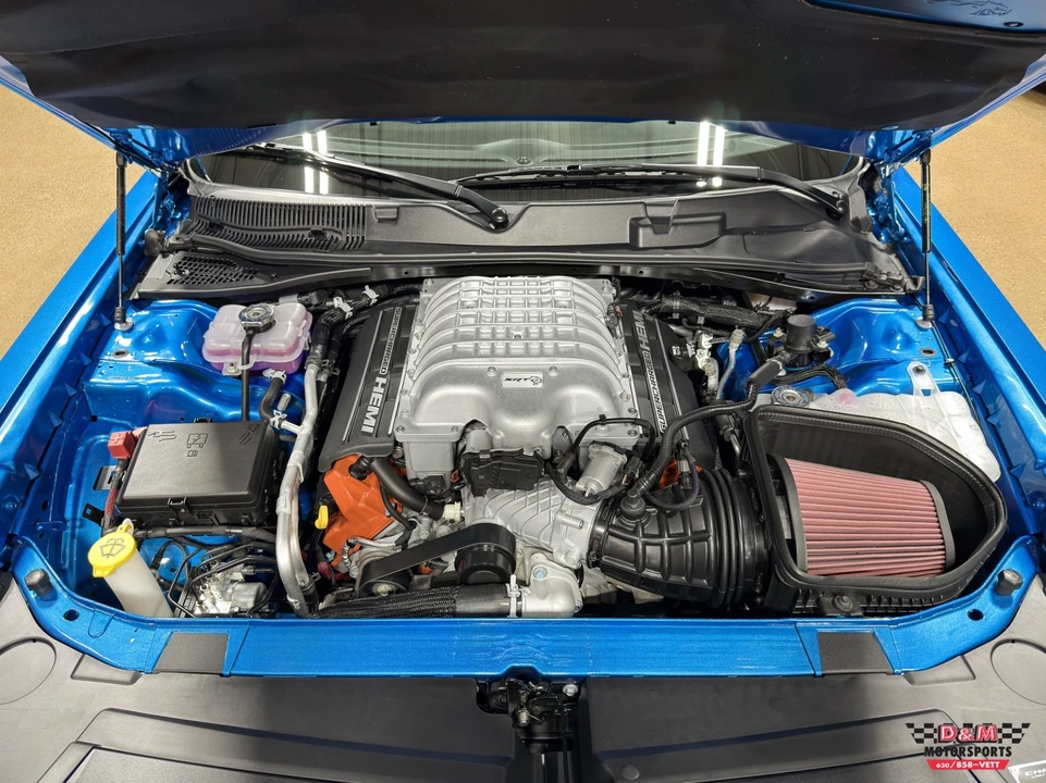 2023 Dodge Challenger SRT Hellcat 3rd Gen - Image 9 of 21