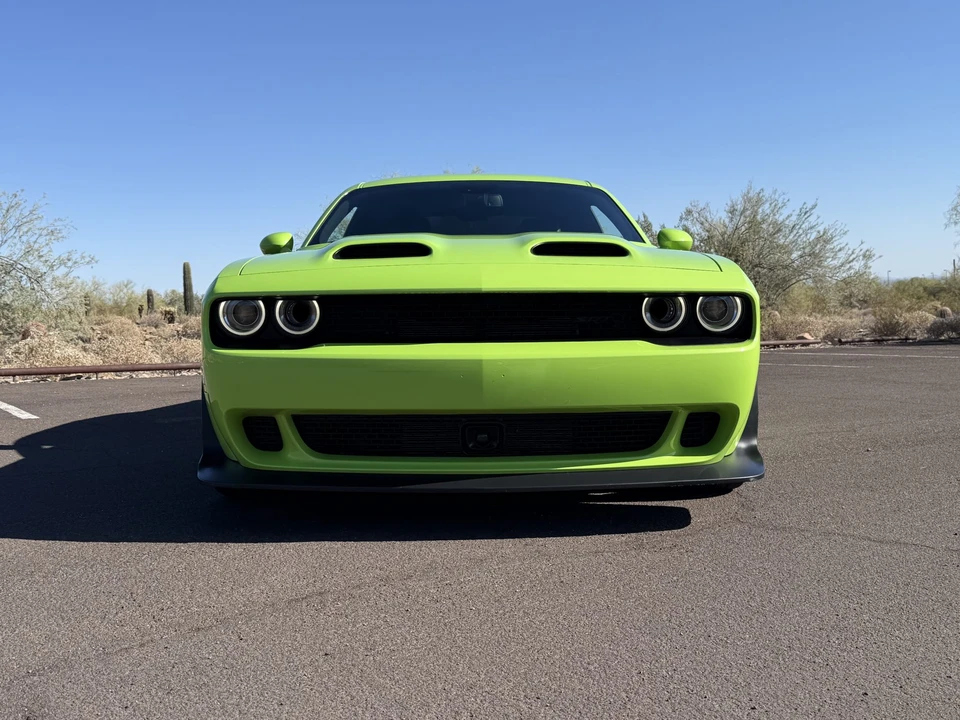 2023 Dodge Challenger SRT Hellcat 3rd Gen - Image 19 of 31