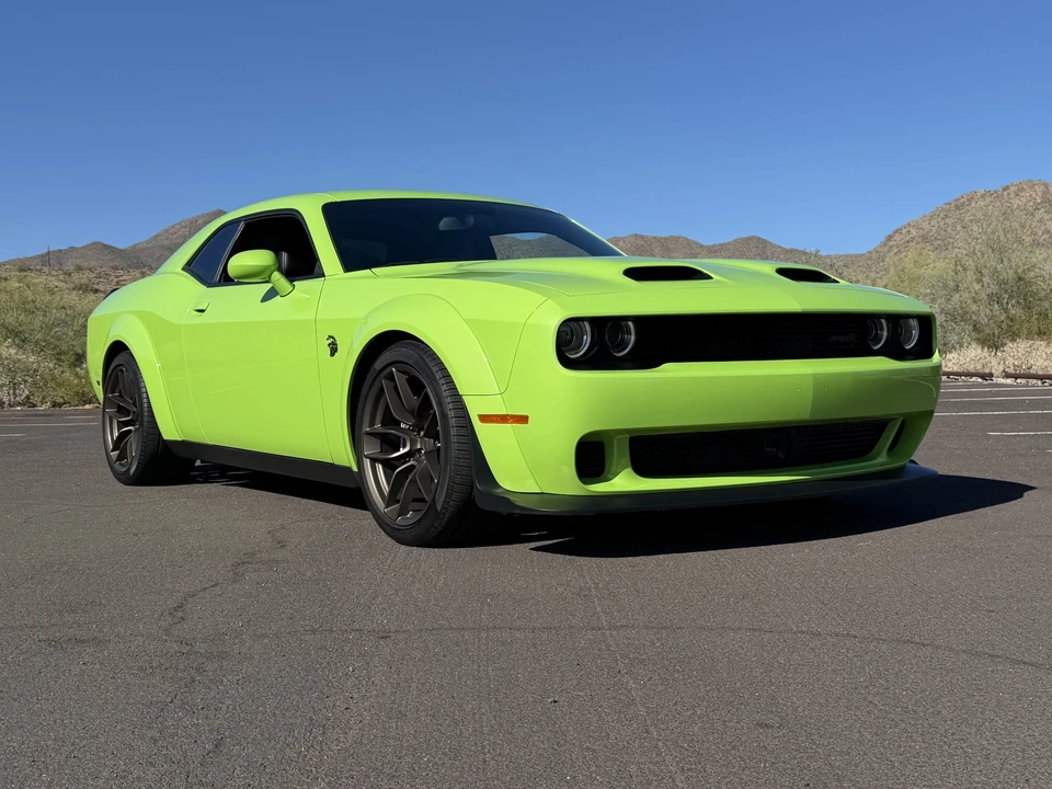 2023 Dodge Challenger SRT Hellcat 3rd Gen - Image 16 of 31