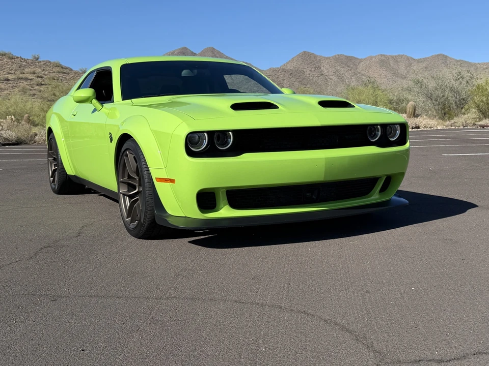2023 Dodge Challenger SRT Hellcat 3rd Gen - Image 17 of 31