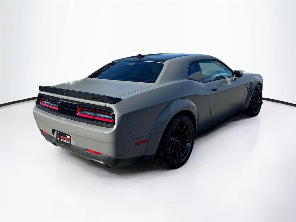 2023 Dodge Challenger SRT Hellcat 3rd Gen - Image 7 of 21