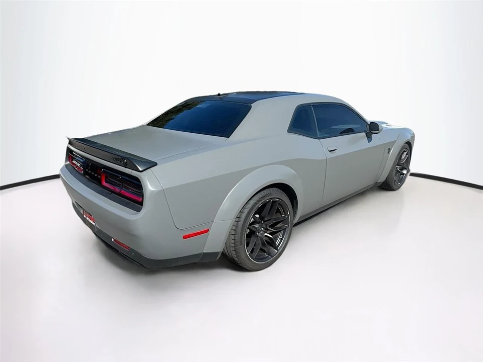 2023 Dodge Challenger SRT Hellcat 3rd Gen - Image 7 of 13