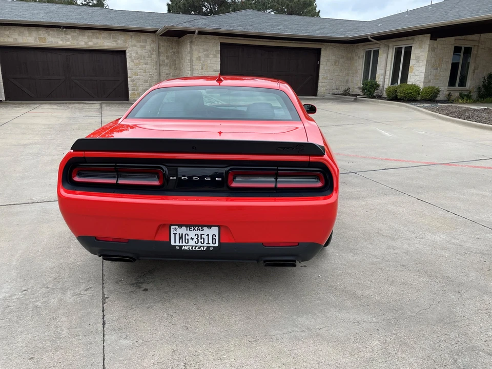 2023 Dodge Challenger SRT Hellcat 3rd Gen - Image 10 of 31