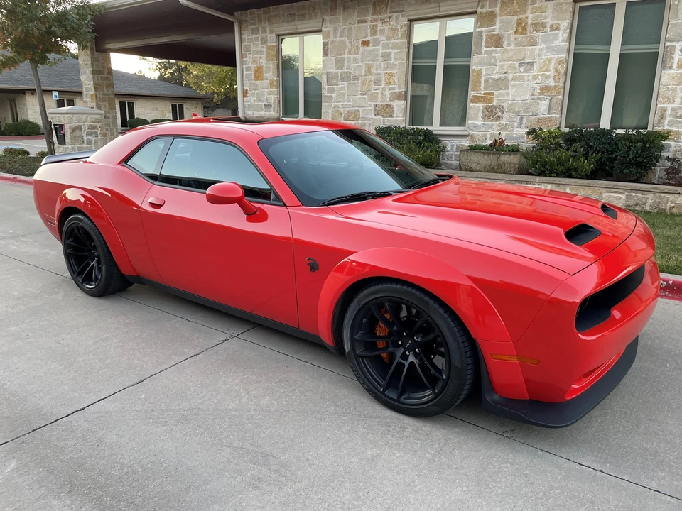 2023 Dodge Challenger SRT Hellcat 3rd Gen - Image 17 of 31