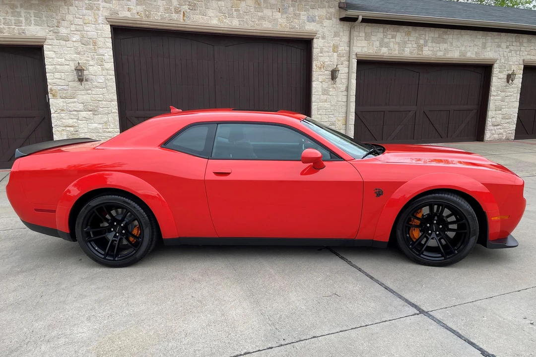 2023 Dodge Challenger SRT Hellcat 3rd Gen - Image 3 of 31